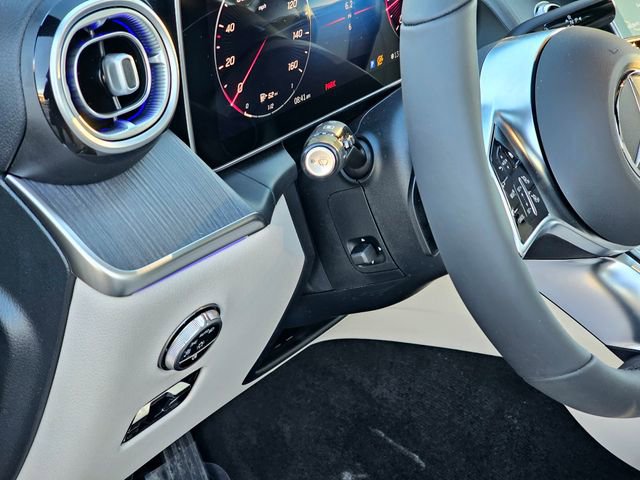 New 2026 Mercedes-Benz GLC 300 4MATIC image 16