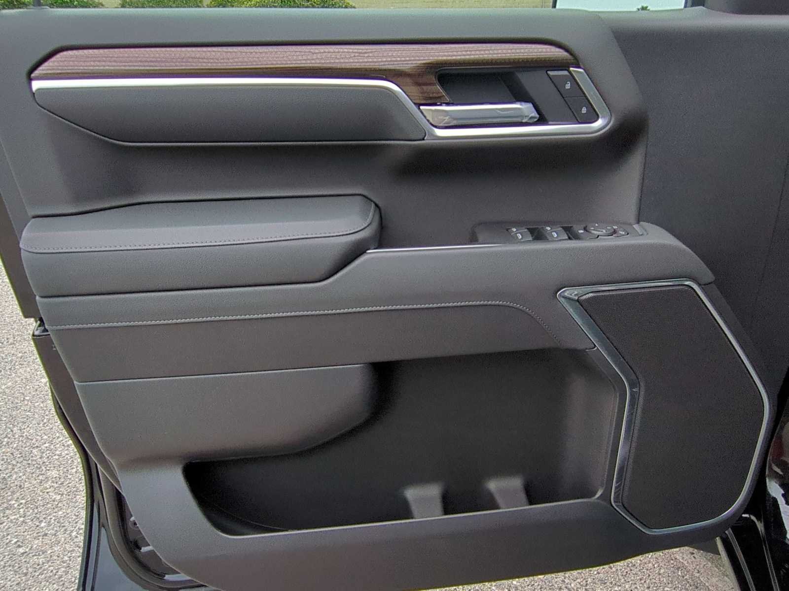 New 2026 Chevrolet Silverado 1500 LT AWD/4WD image 10