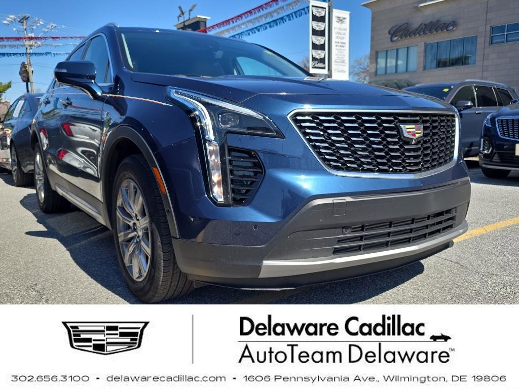 Used 2022 Cadillac XT4 Premium Luxury w/ Enhanced Visibility Package image 1