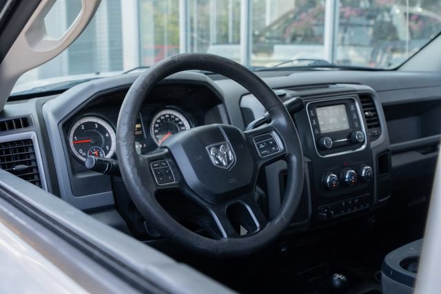 Used 2018 RAM 3500 Tradesman w/ Chrome Appearance Group AWD/4WD image 27