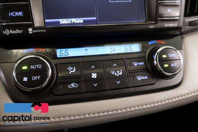 Used 2018 Toyota RAV4 XLE AWD/4WD image 21