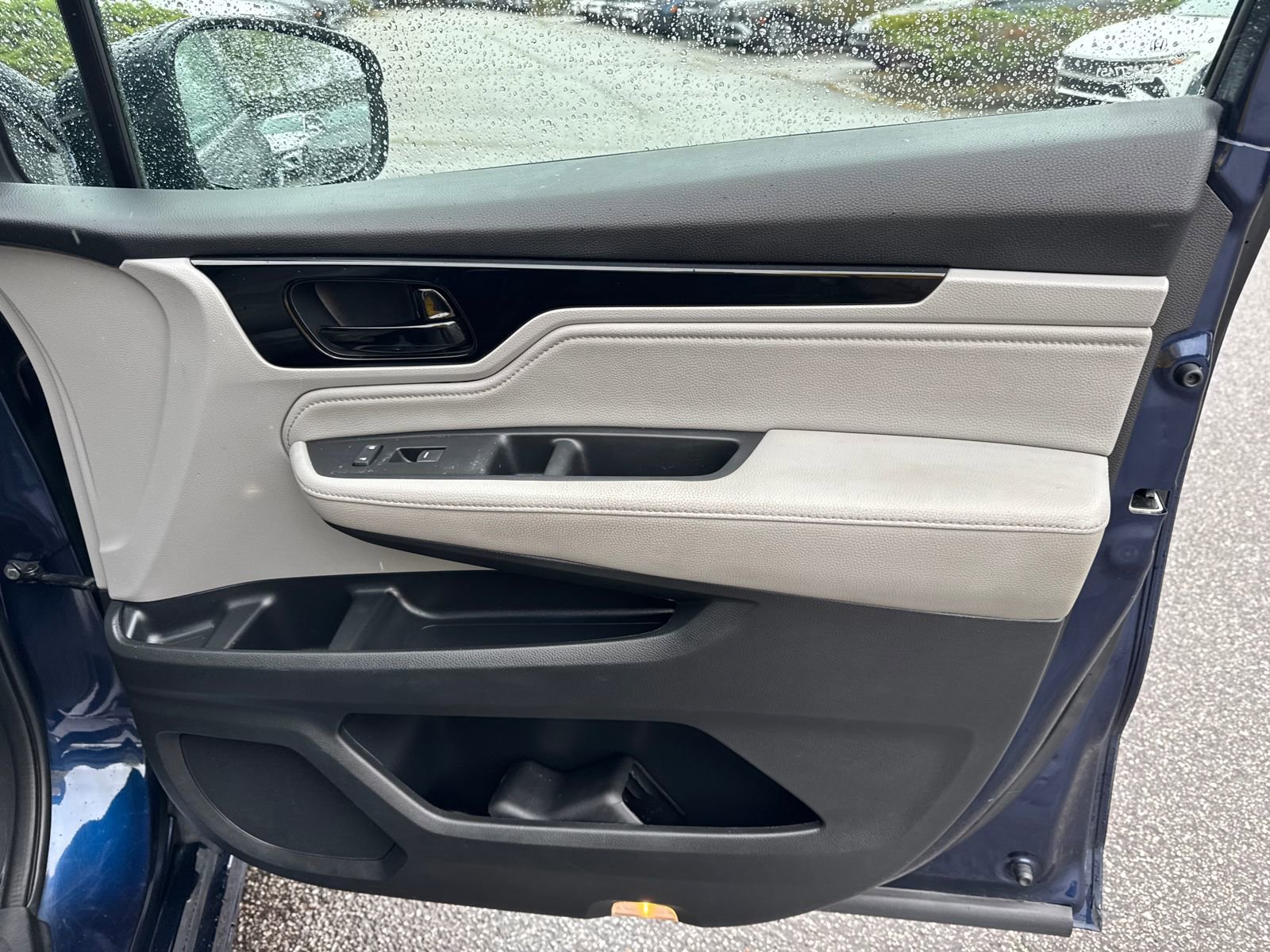 Used 2023 Honda Odyssey Touring image 14