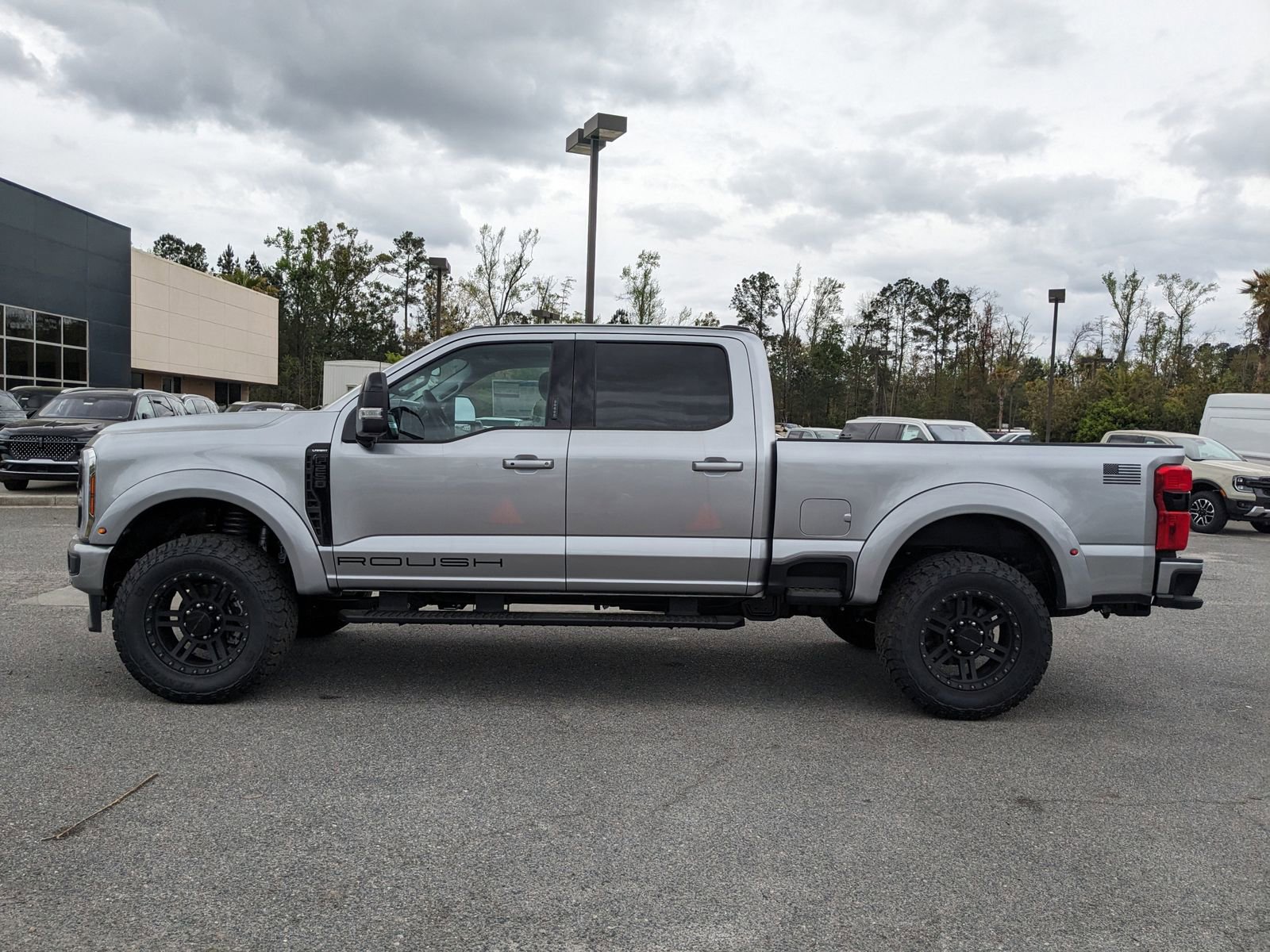 New 2024 Ford F250 Lariat w/ Lariat Ultimate Package image 8