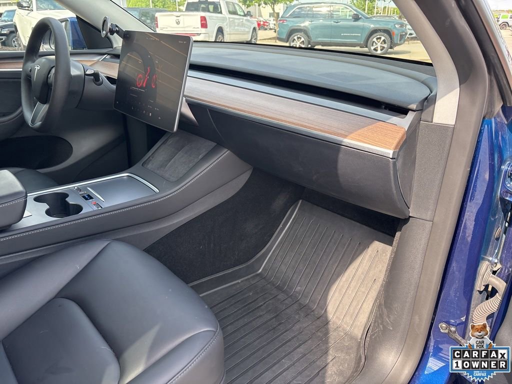 Used 2024 Tesla Model Y Long Range RWD image 51