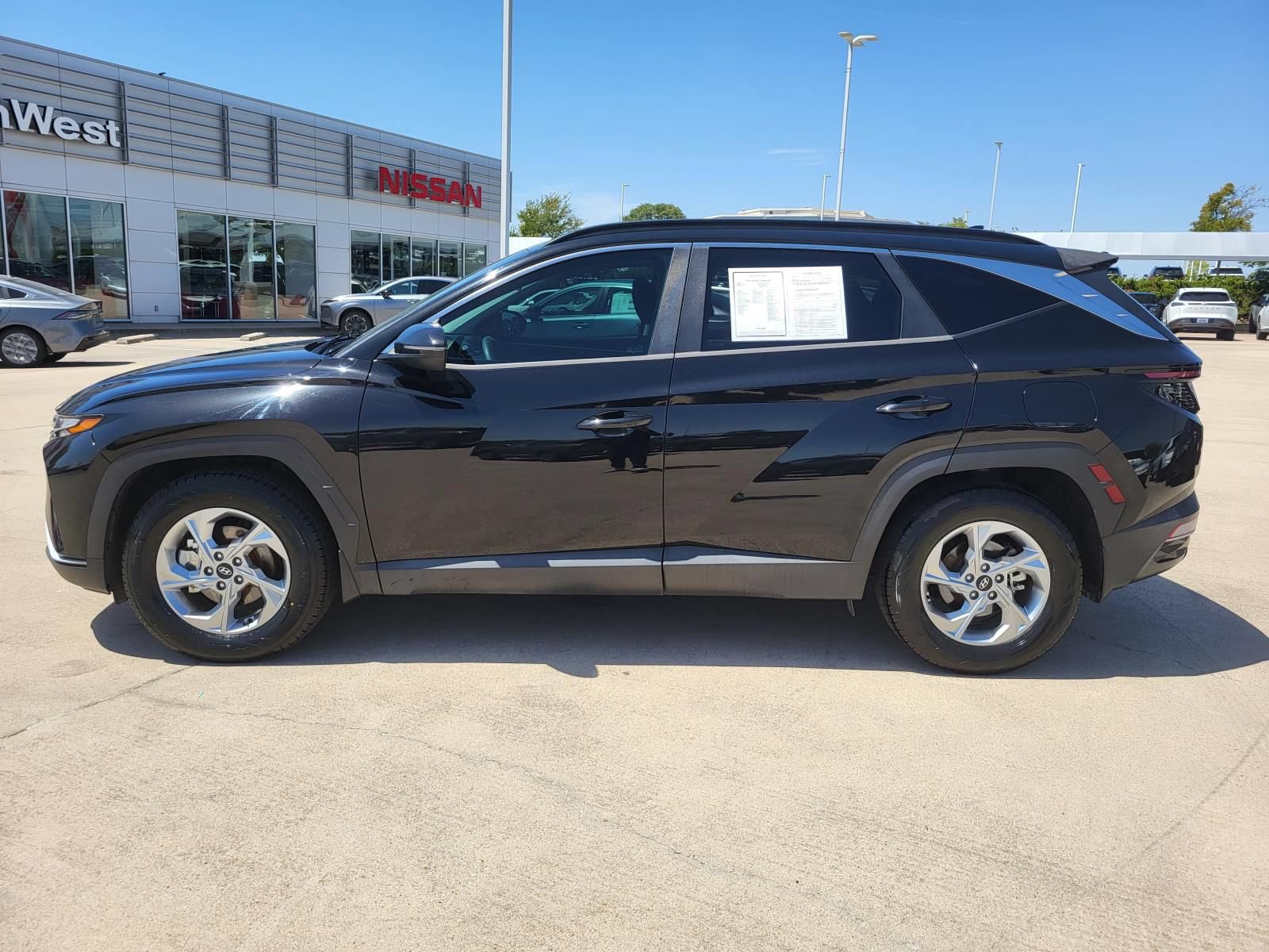 Used 2022 Hyundai Tucson SEL FWD image 8