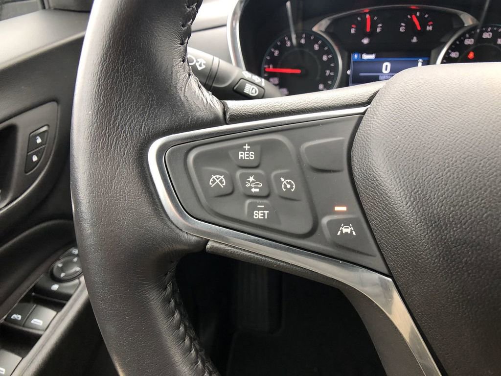 Used 2020 Chevrolet Equinox LT w/ Driver Convenience Package image 20