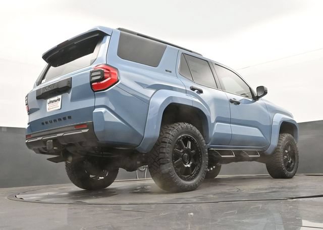 New 2026 Toyota 4Runner SR5 AWD/4WD image 24