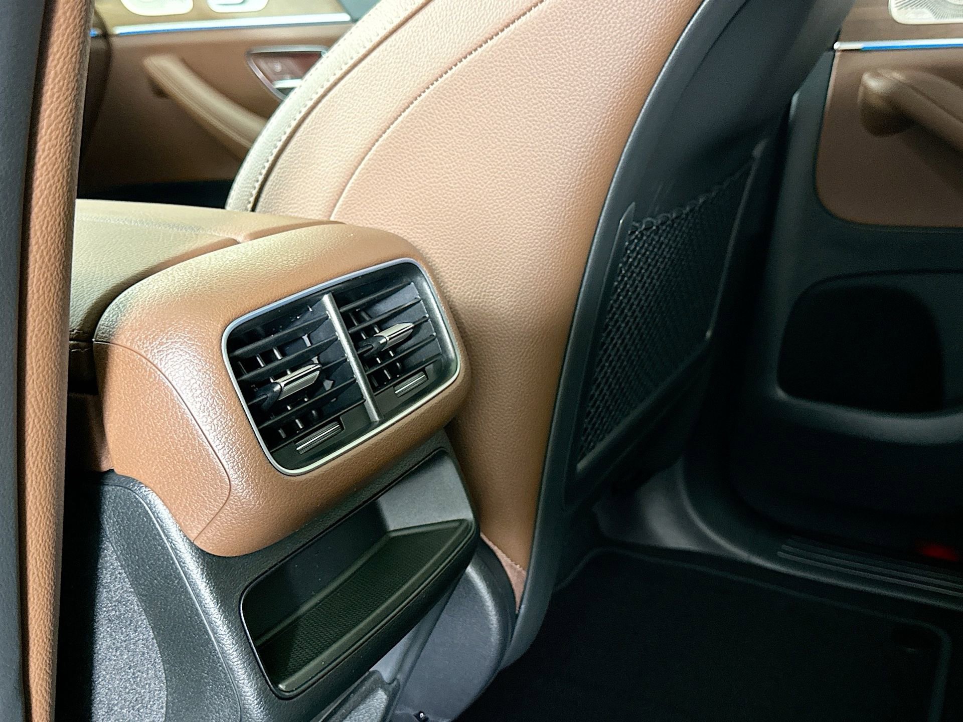 New 2026 Mercedes-Benz GLE 450e 4MATIC image 28