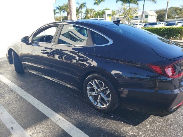 Certified 2023 Hyundai Sonata SEL w/ Convenience Package image 4