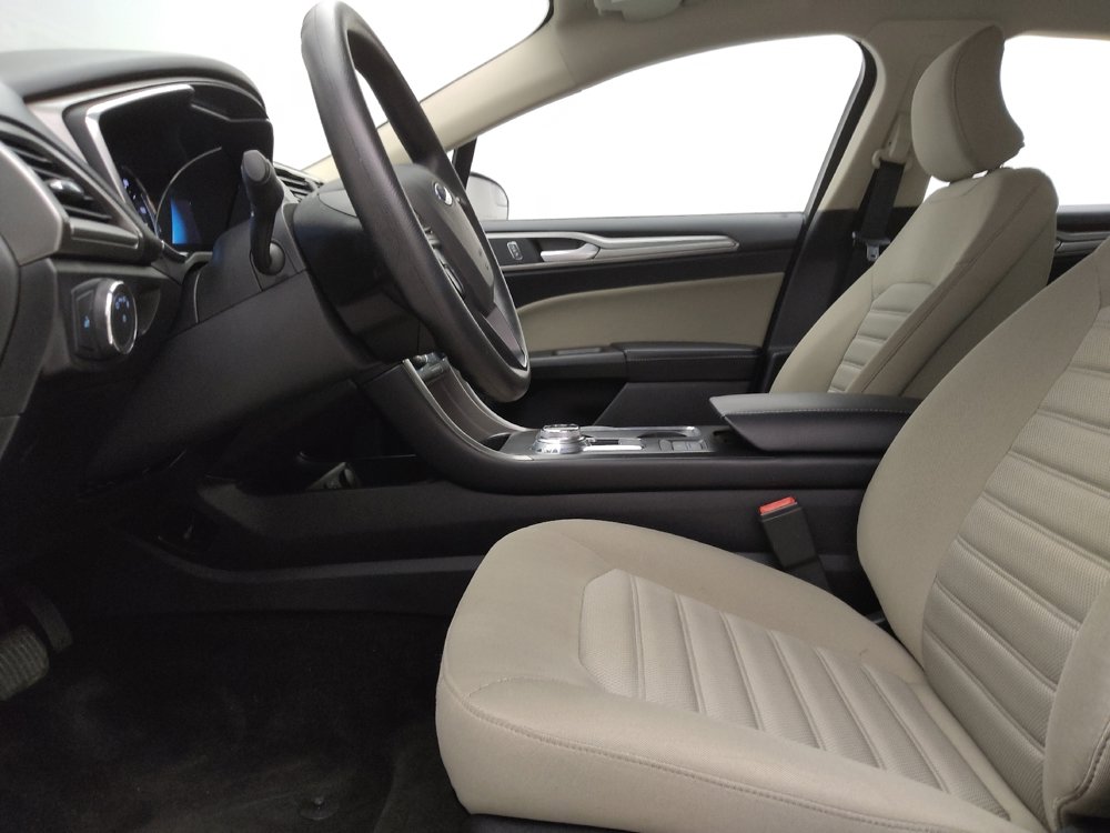 Used 2018 Ford Fusion S image 17