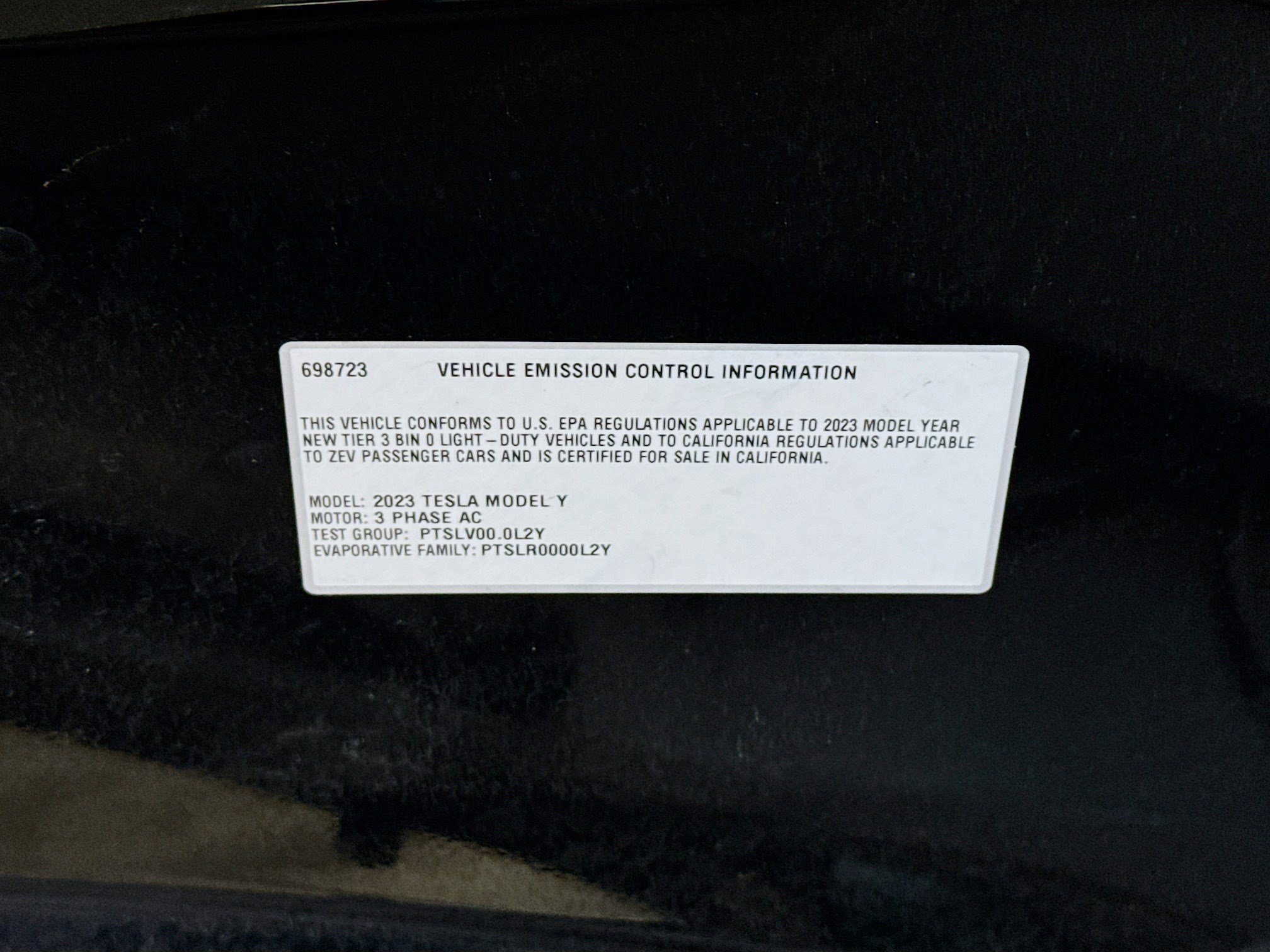 Used 2023 Tesla Model Y Performance AWD/4WD image 19
