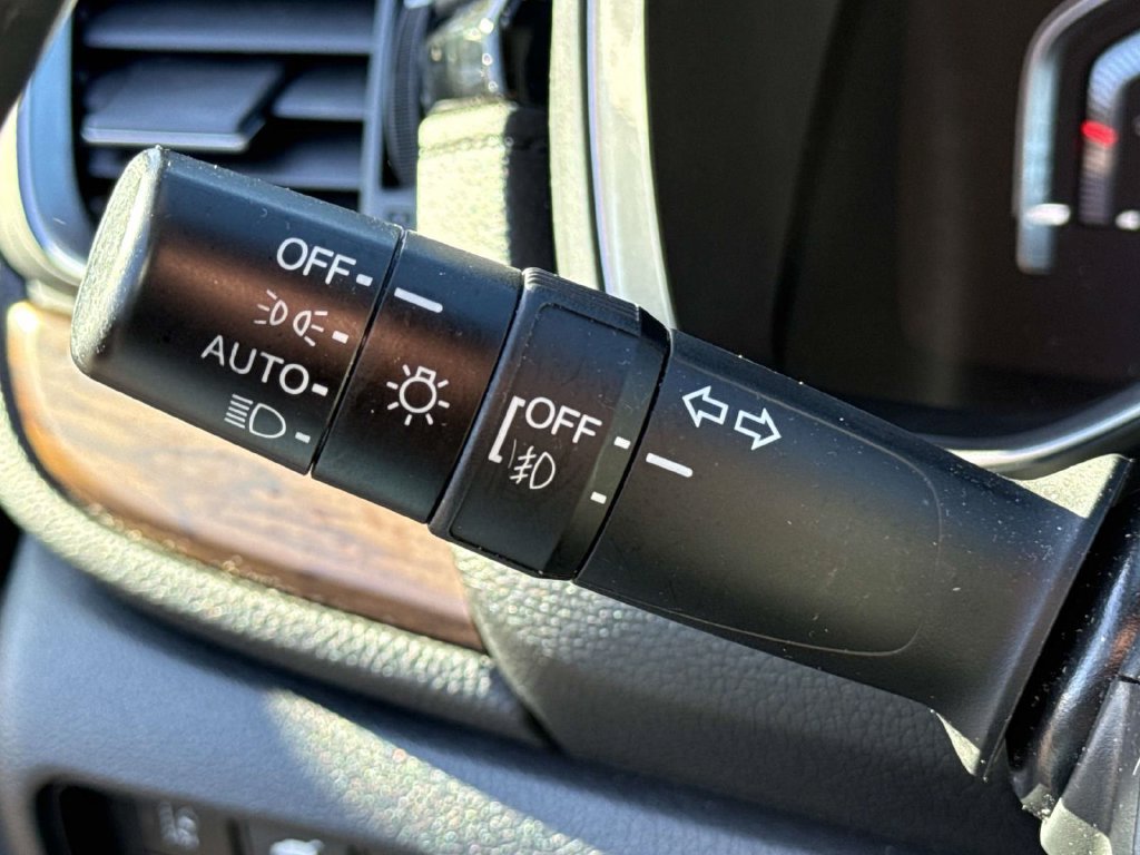 Used 2020 Honda CR-V EX-L image 24