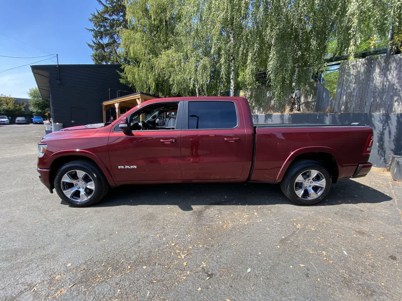 Used 2019 RAM 1500 Laramie w/ Sport Appearance Package AWD/4WD image 3