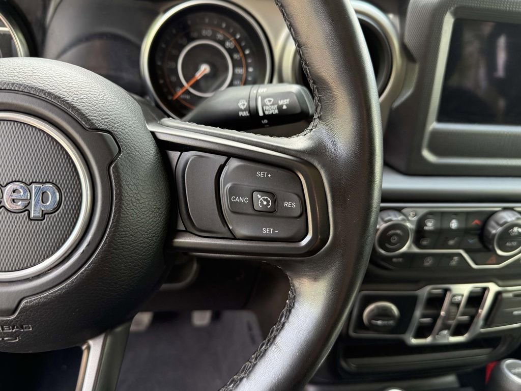 Used 2021 Jeep Gladiator Sport image 21