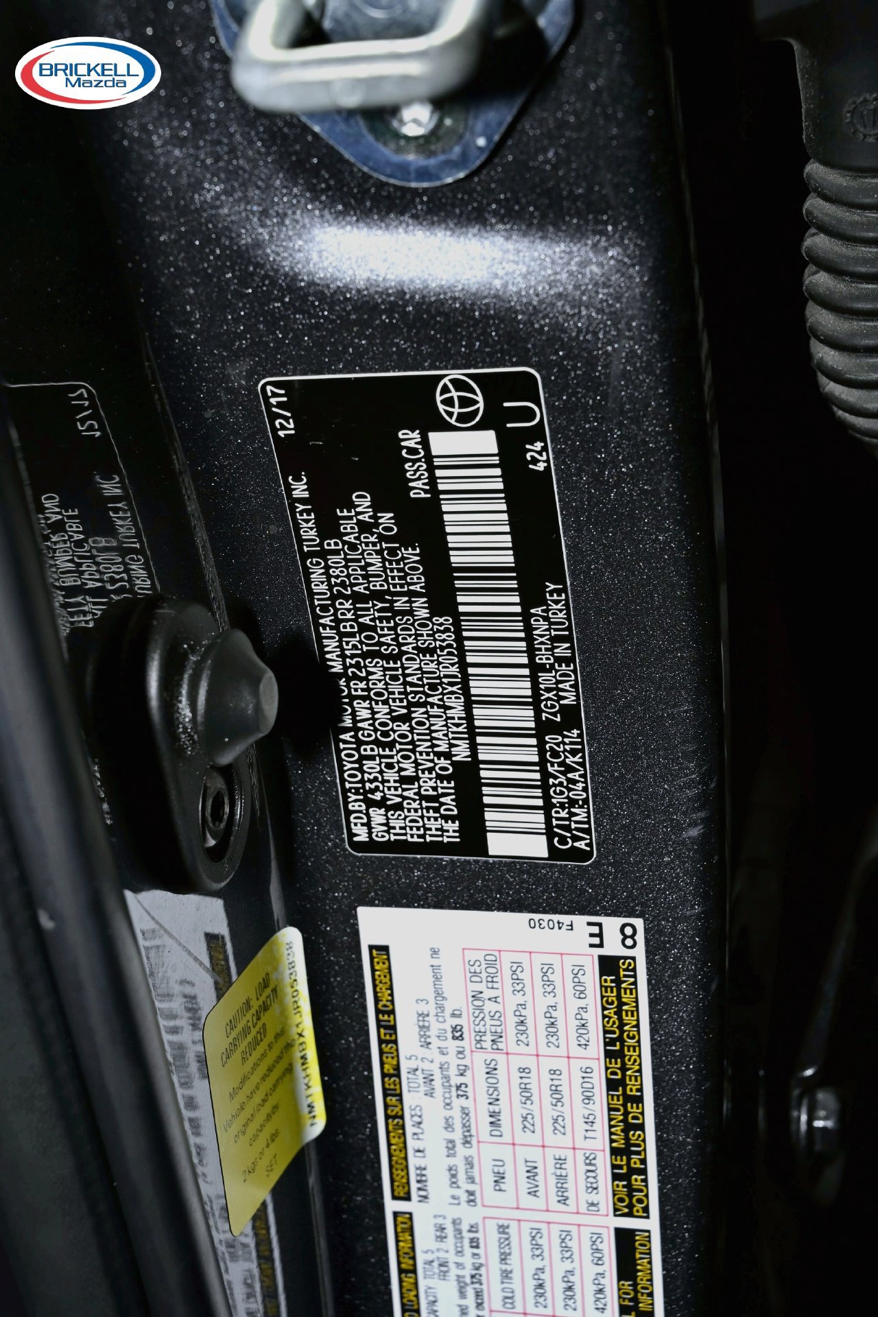 Used 2018 Toyota C-HR XLE FWD image 34