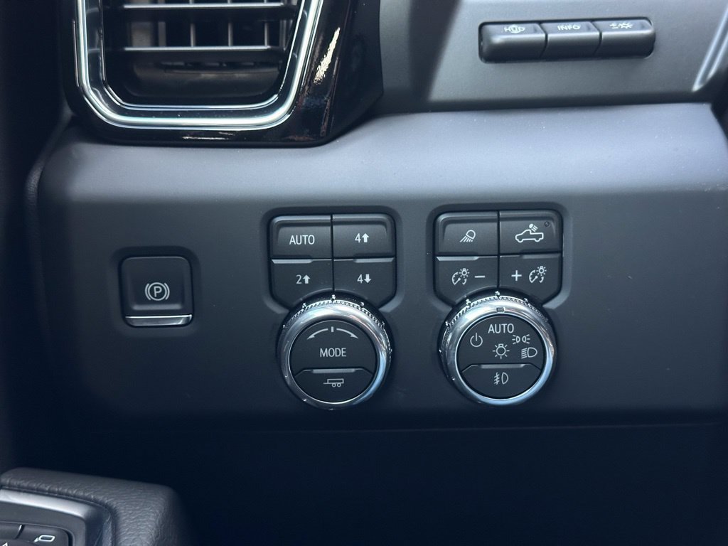 New 2026 GMC Sierra 1500 Denali AWD/4WD image 21