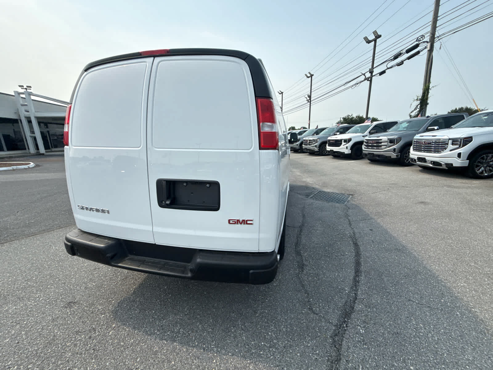 New 2026 GMC Savana 2500 w/ Driver Convenience Package RWD image 17