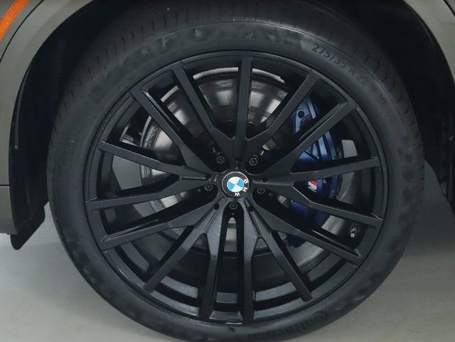 Certified 2023 BMW X5 M50i w/ Executive Package AWD/4WD image 39