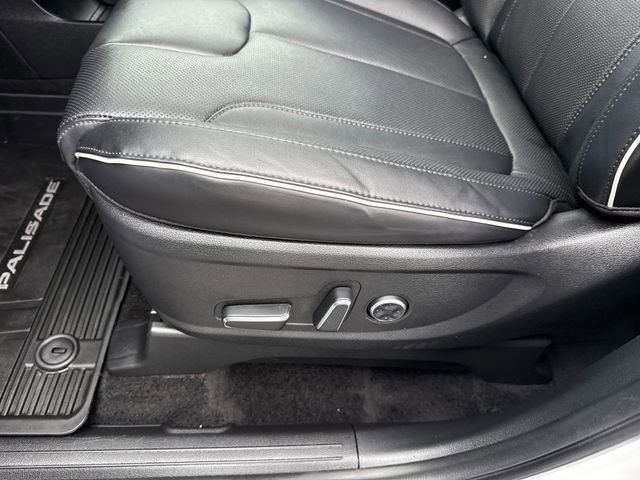 Used 2024 Hyundai Palisade SEL w/ Premium Package AWD/4WD image 12