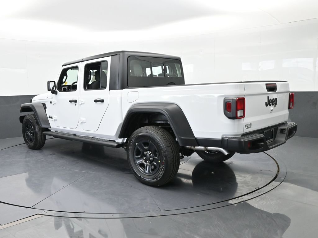 New 2026 Jeep Gladiator Sport AWD/4WD image 4