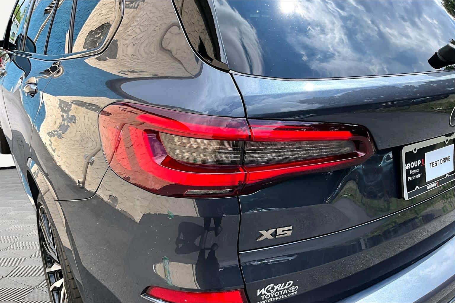 Used 2021 BMW X5 M50i w/ Premium Package AWD/4WD image 29