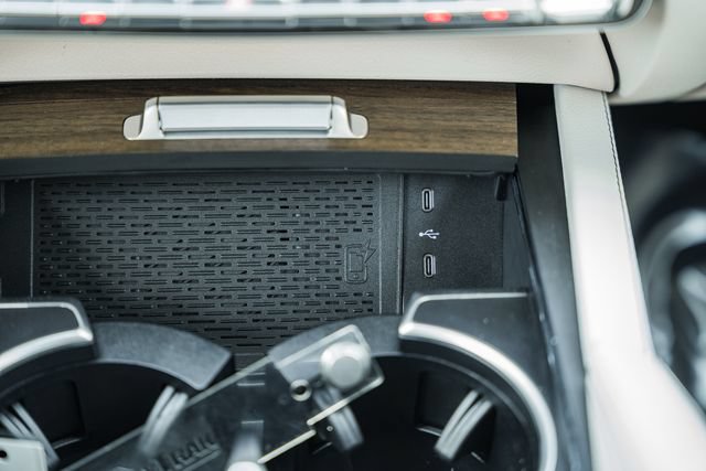 New 2026 Mercedes-Benz GLS 450 4MATIC image 25