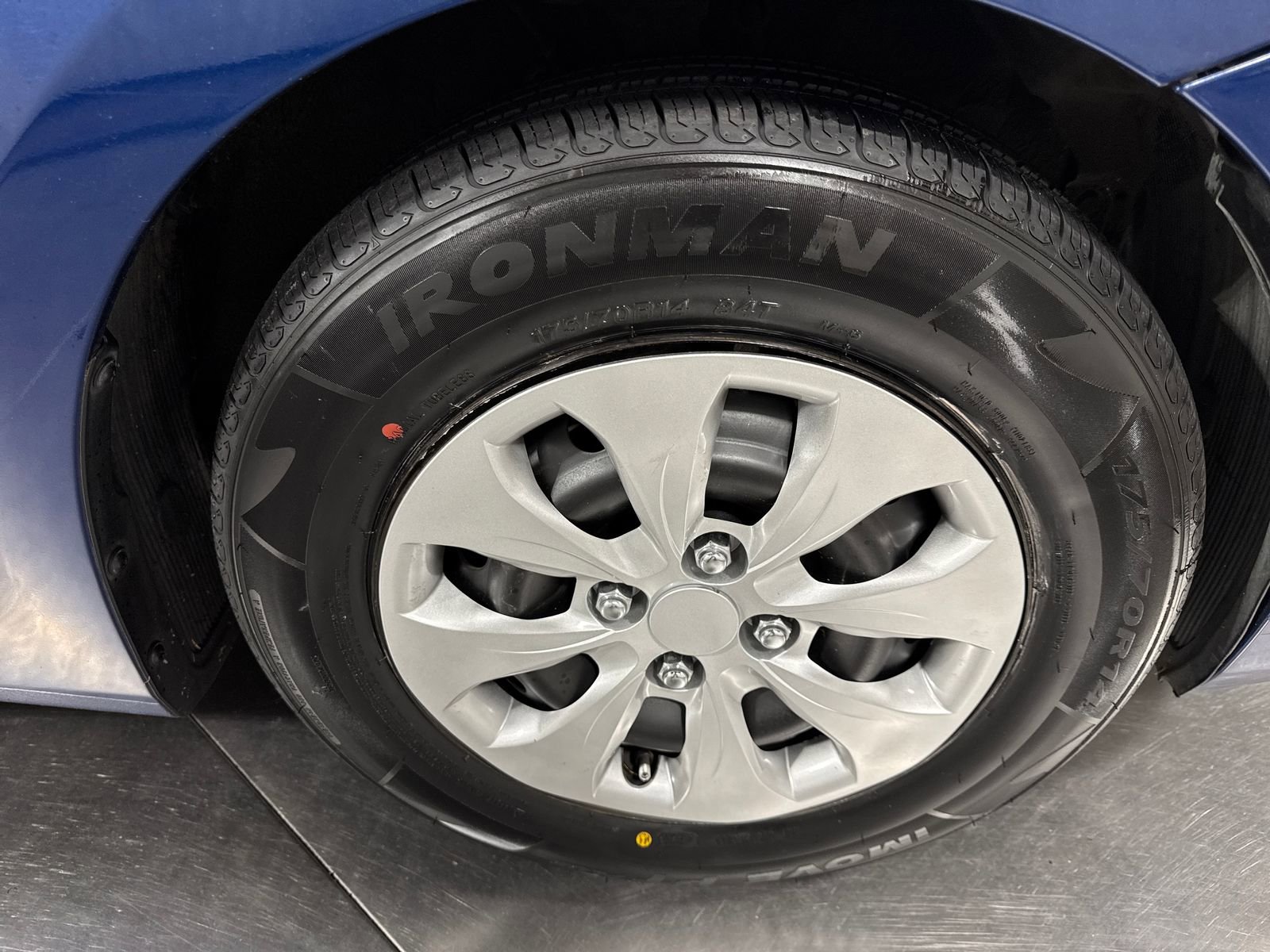 Used 2016 Hyundai Accent SE FWD image 14