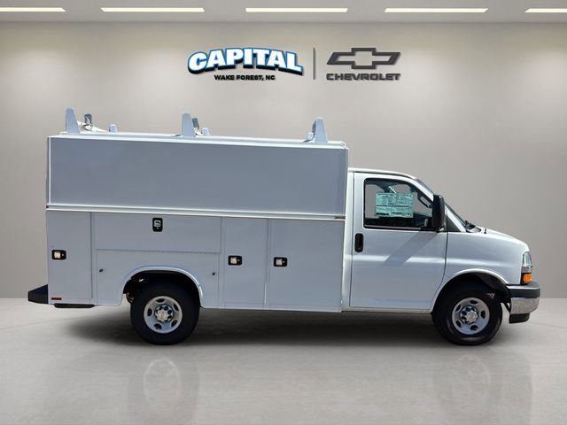 New 2025 Chevrolet Express 3500 w/ Power Convenience Package RWD image 13