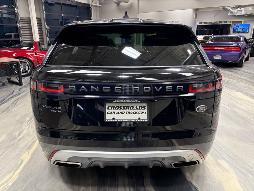 Used 2019 Land Rover Range Rover Velar R-Dynamic SE image 34