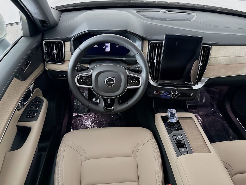New 2026 Volvo XC90 T8 Plus w/ Protection Package Premier image 23