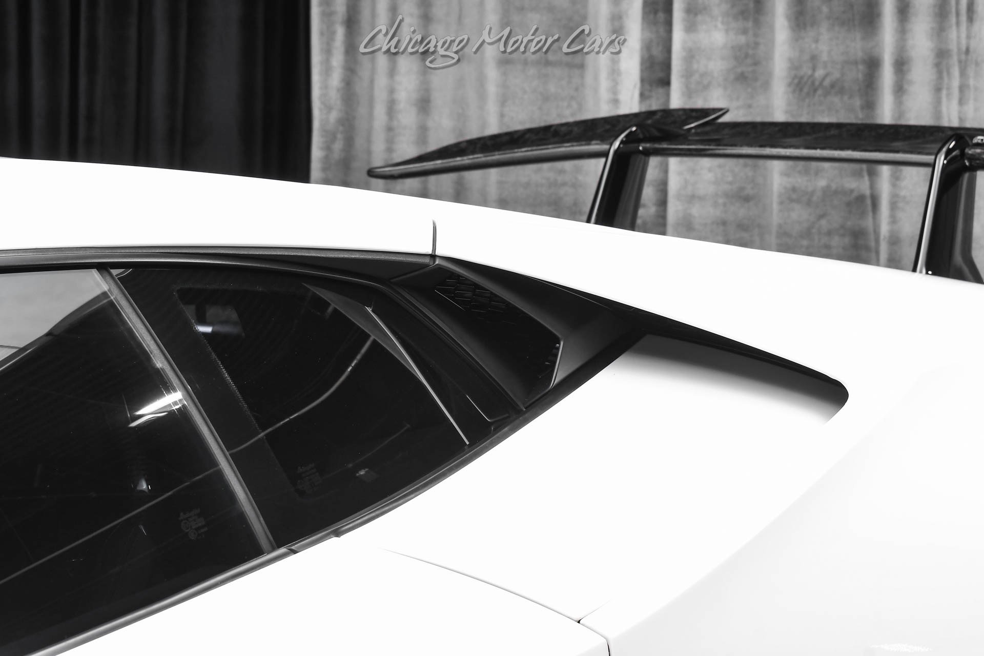 Used 2018 Lamborghini Huracan Performante image 30