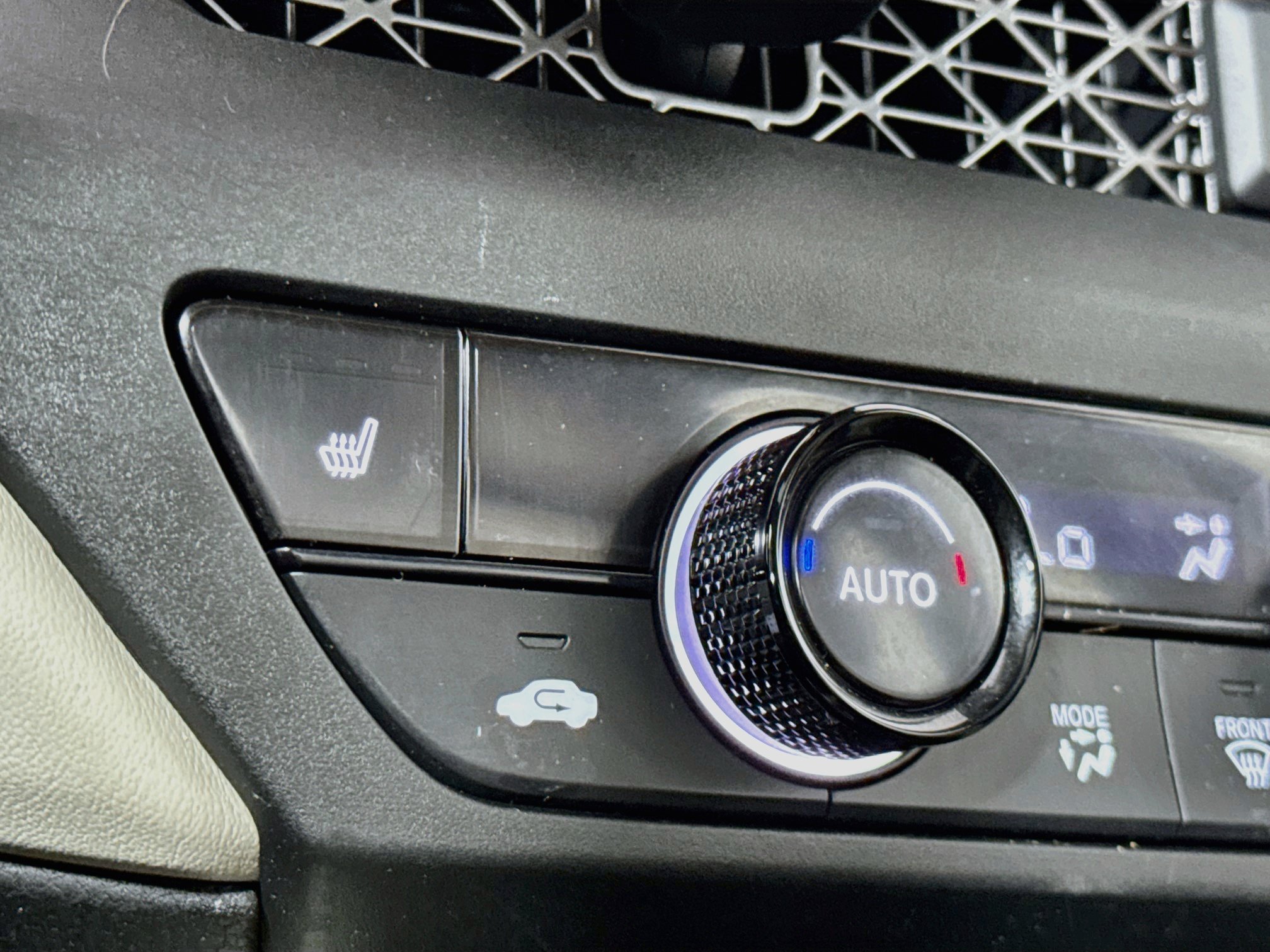 Certified 2024 Honda Accord EX image 19