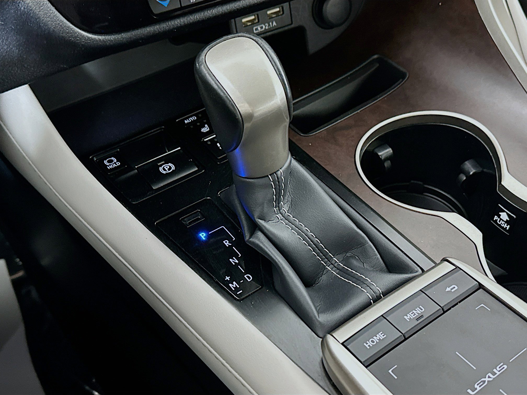 Used 2020 Lexus RX 350 AWD w/ Premium Package image 16