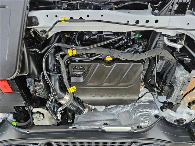 Used 2024 Chevrolet Trax RS w/ Driver Confidence Package image 20