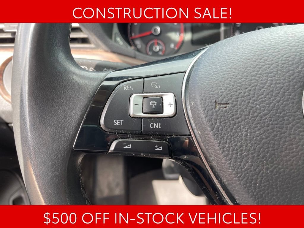 Used 2022 Volkswagen Passat 2.0T FWD image 24