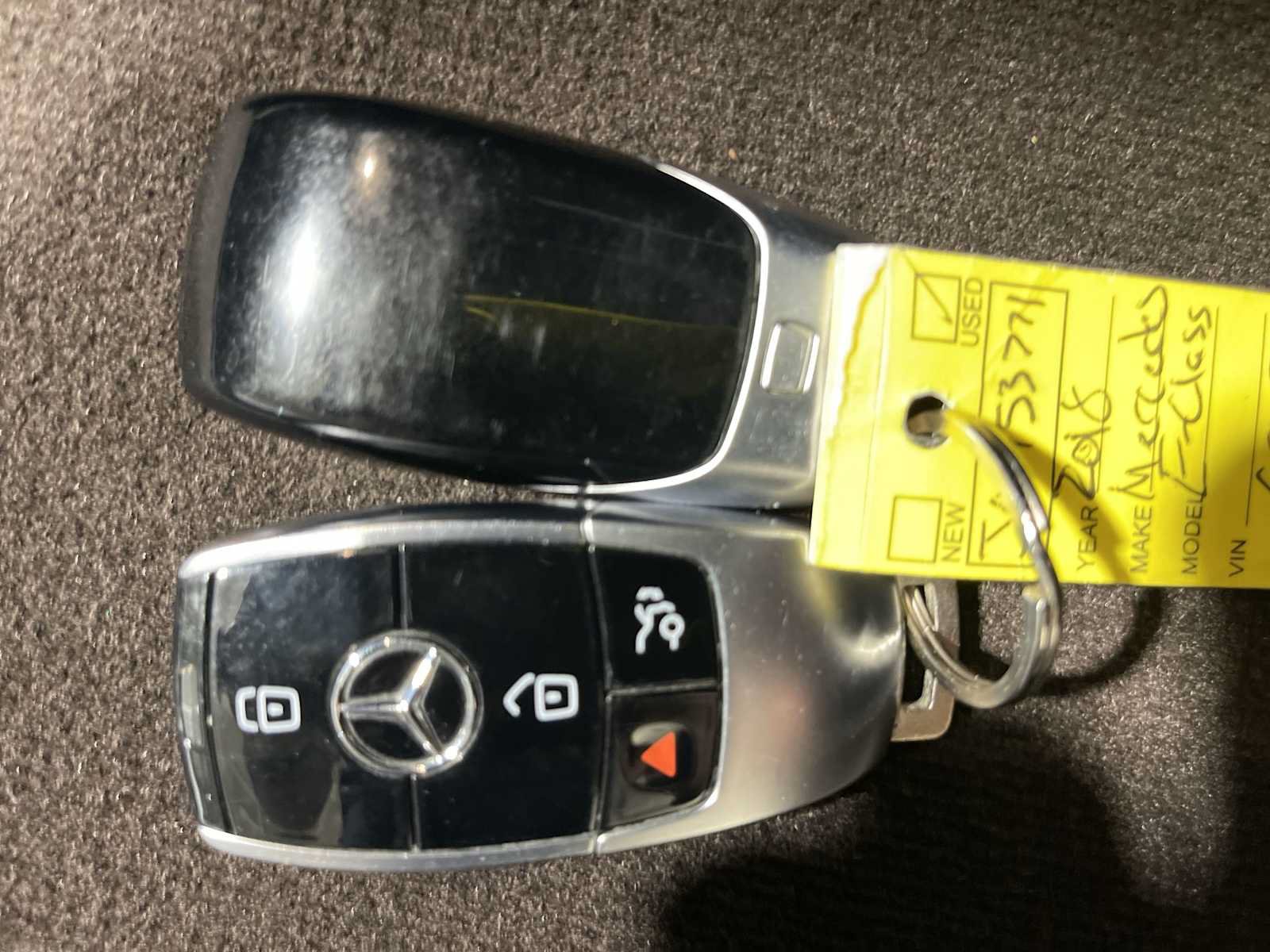 Used 2018 Mercedes-Benz E 400 4MATIC Sedan image 20