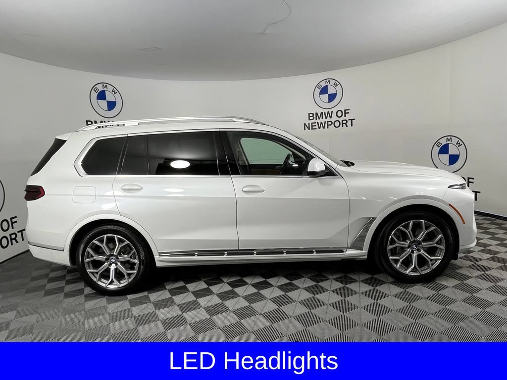 Used 2026 BMW X7 xDrive40i AWD/4WD image 7