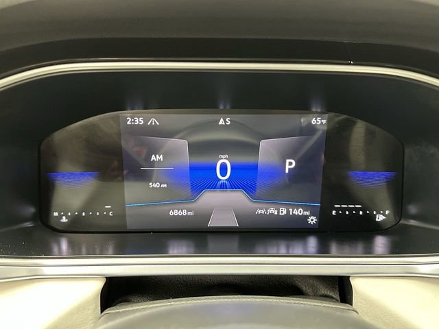 Certified 2025 Volkswagen Taos SE image 16