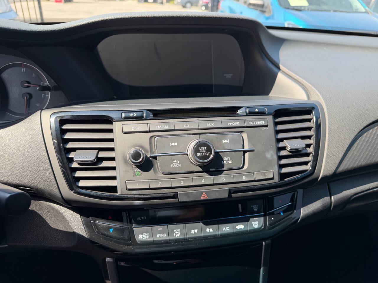 Used 2017 Honda Accord Sport image 13