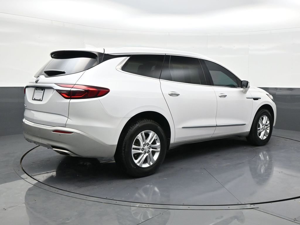 Used 2021 Buick Enclave Essence w/ Sound and Sites Package image 5