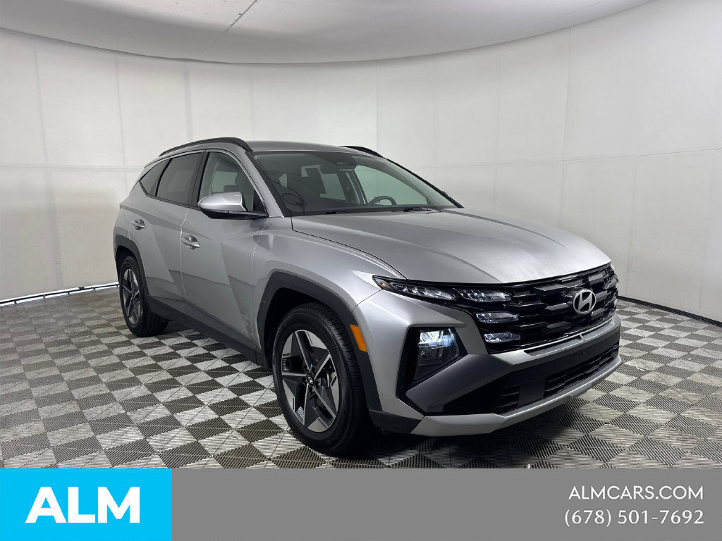 Used 2025 Hyundai Tucson SEL FWD image 3