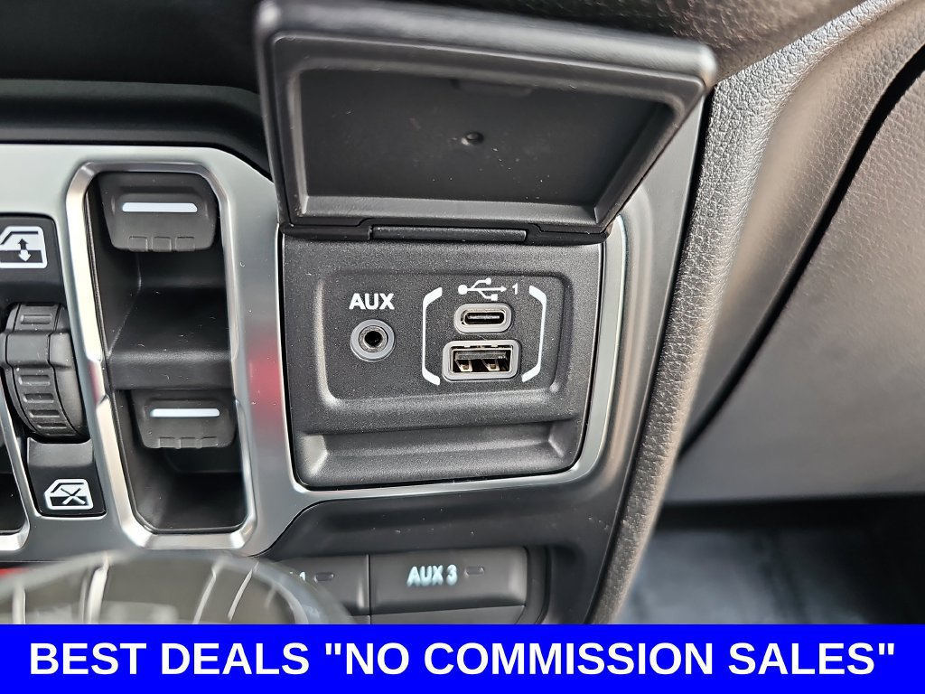 New 2026 Jeep Gladiator Sport AWD/4WD image 24