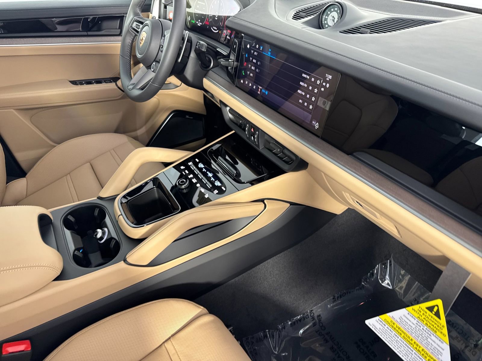 New 2026 Porsche Cayenne S image 18