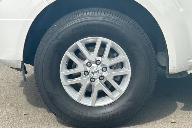 Used 2017 Nissan Frontier SV image 27