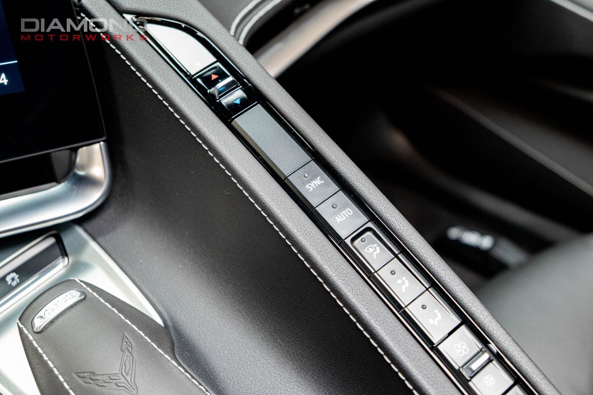 Used 2022 Chevrolet Corvette Stingray Coupe w/ Z51 Performance Package RWD image 95