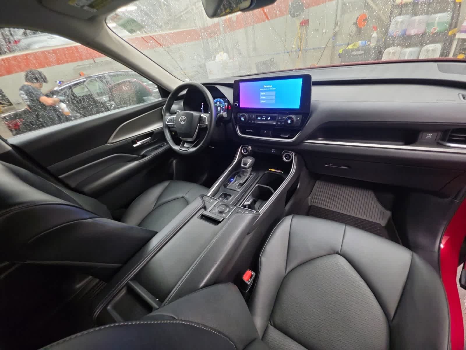 Used 2026 Toyota Grand Highlander AWD image 25