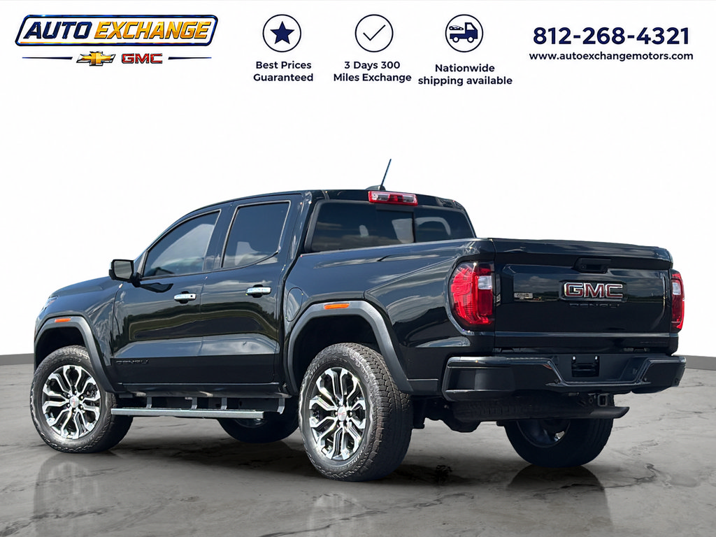 Used 2024 GMC Canyon Denali AWD/4WD image 3