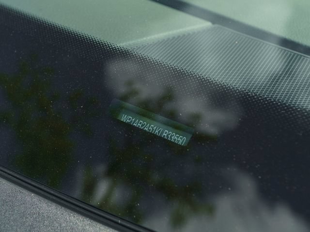 Certified 2019 Porsche Macan S AWD/4WD image 30