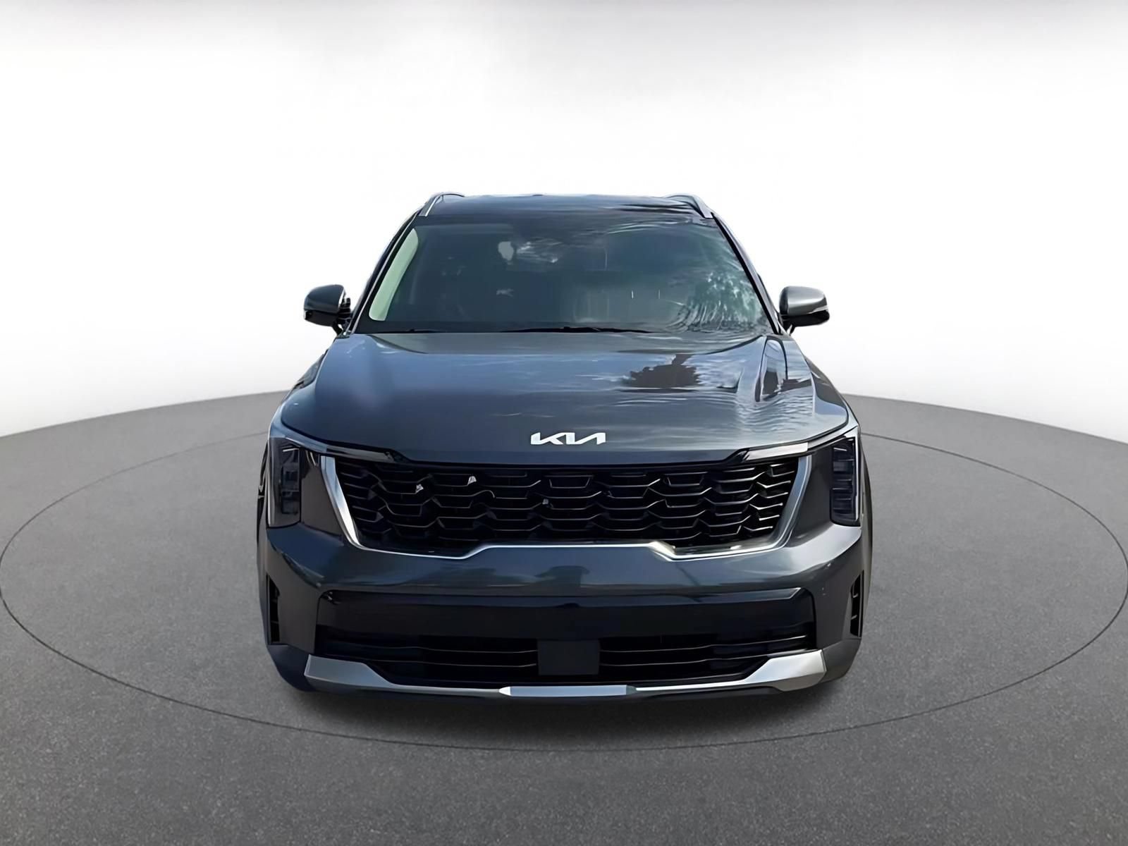 Used 2024 Kia Sorento S FWD image 4
