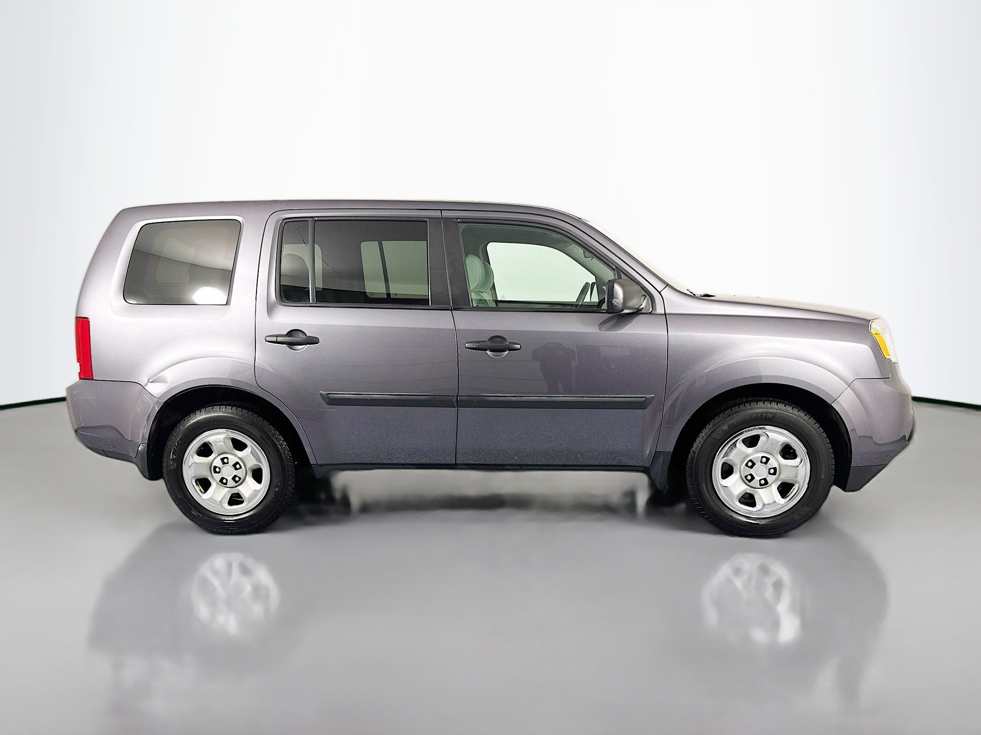 Used 2015 Honda Pilot LX image 4